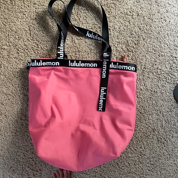 lululemon athletica Handbags - Lululemon Rest is Written tote
